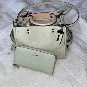 **Coach 1941 Rogue 25**